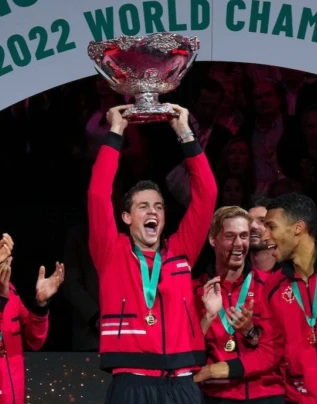 Vasek Pospisil 2022 Davis Cup Martin Sidorjak 2