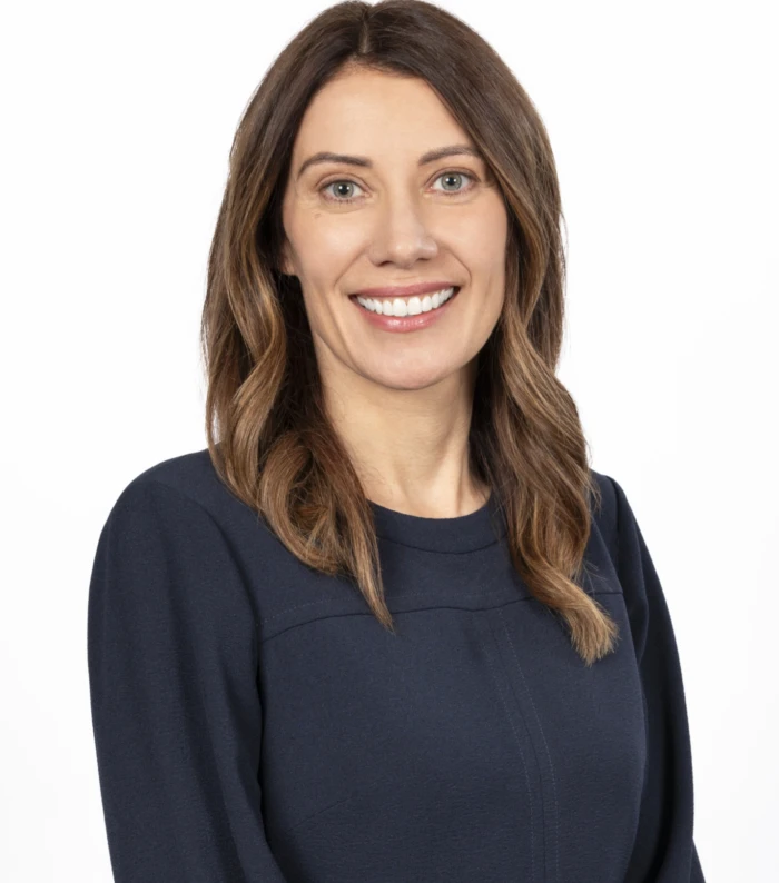 Headshots National Bank Financial Jennifer Plenert CROPPED