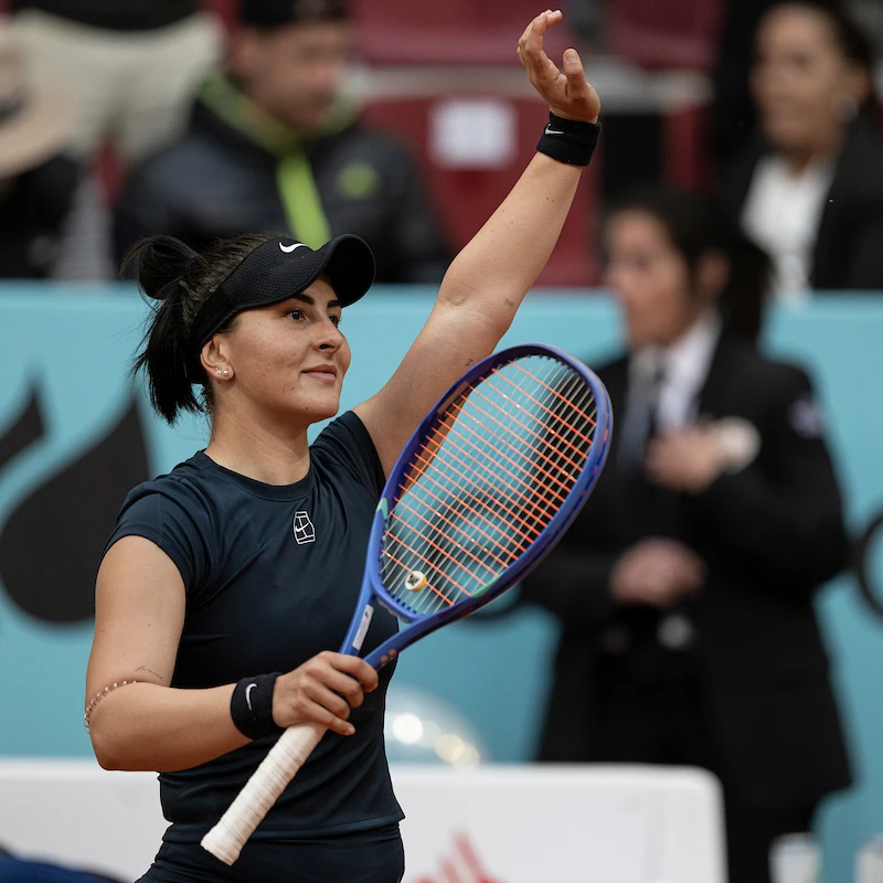 Bianca Andreescu Madrid Open 20225 wave and racquet