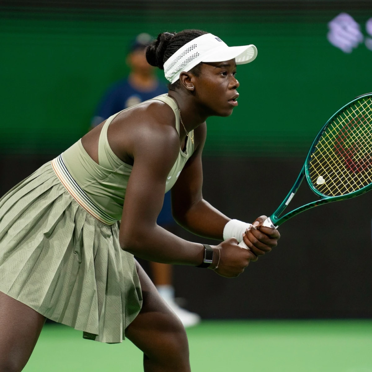 CHAMPAGNE SJ Victoria Mboko5