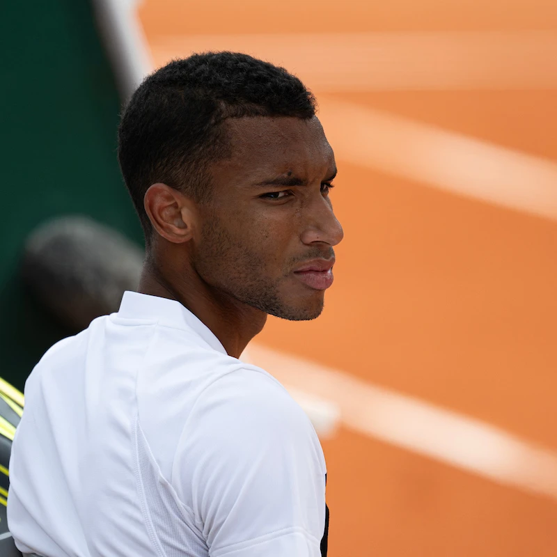 Felix Auger Aliassime RG 2024 changeover 1