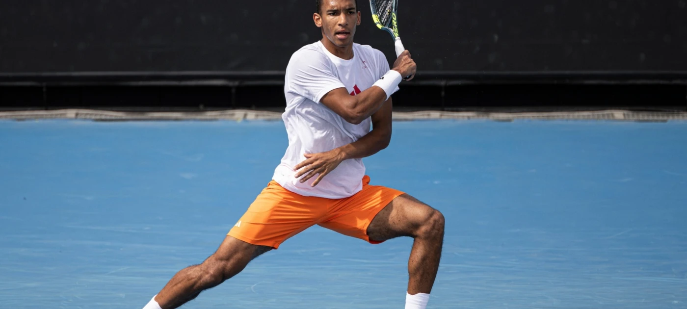 Auger-Aliassime Sets Up Semifinal Against Medvedev in Dubai