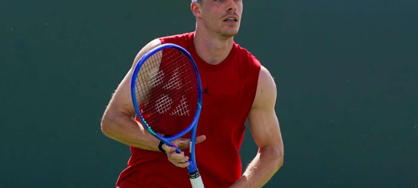 Shapovalov’s Run Ends to Sinner in Indian Wells Round Three