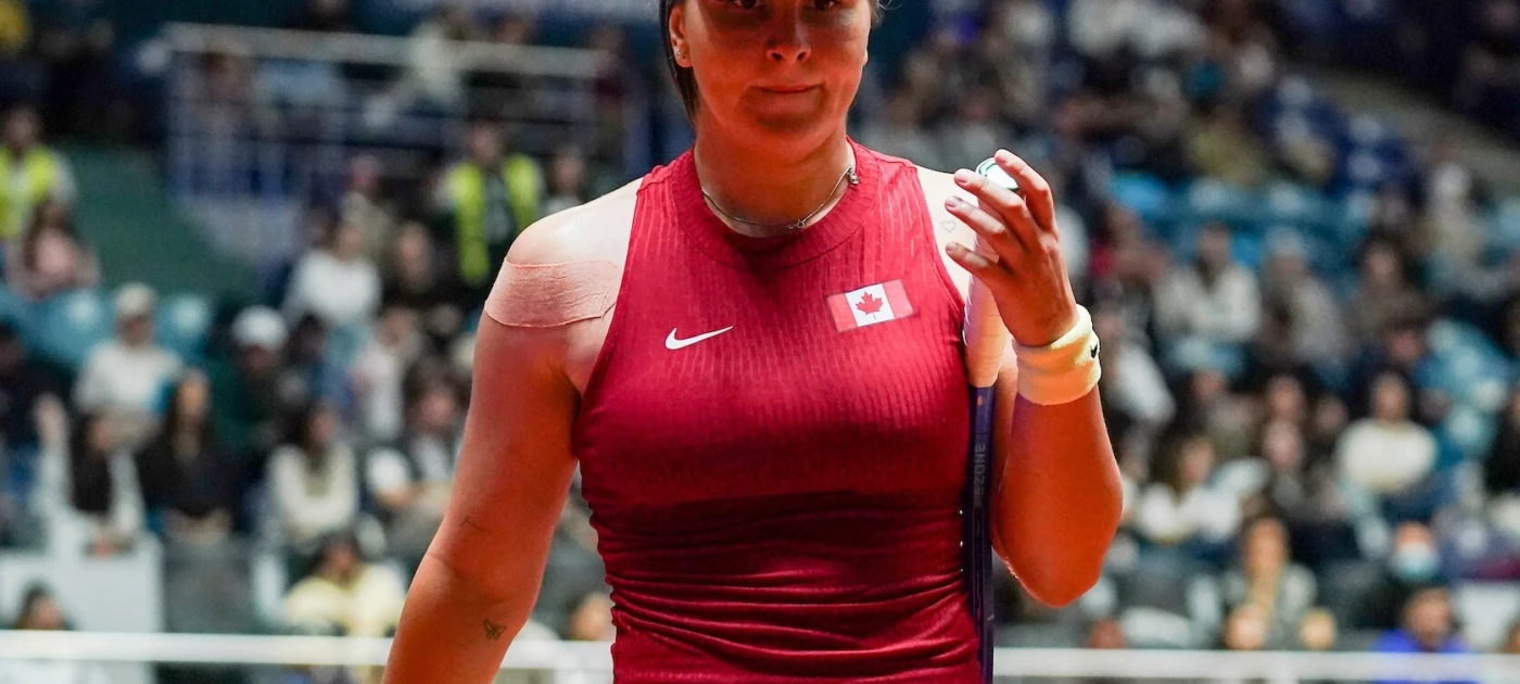 Andreescu donne tout dans un match marathon, mais le Canada perd contre le Kazakhstan aux qualifications de la Coupe Billie Jean King