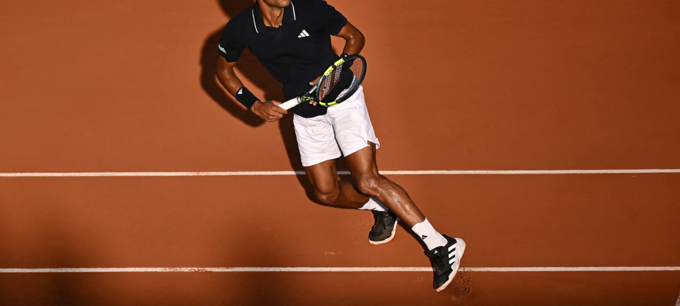 Auger-Aliassime Makes Canadian Tennis History by Reaching First Roland-Garros Quarter-final
