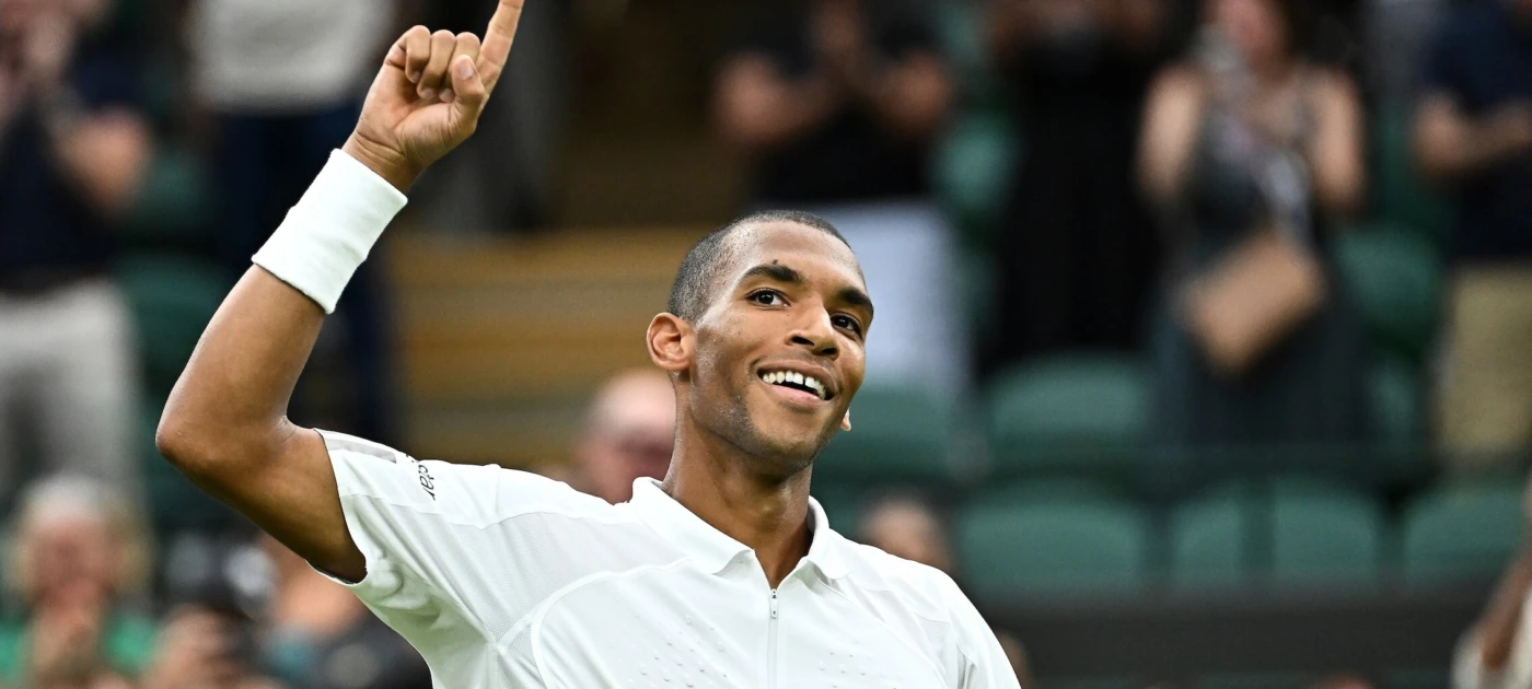 Auger-Aliassime Dazzles in Centre Court Debut, Reaches Wimbledon Fourth Round