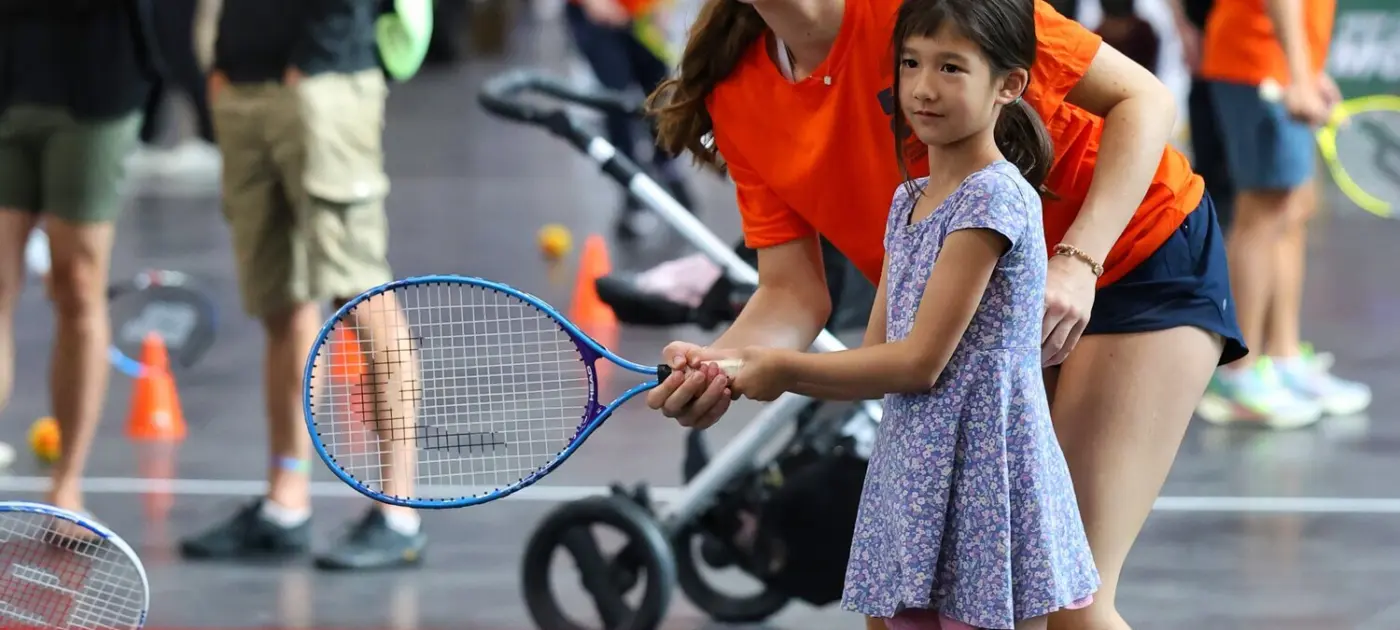 Retour sur le mois du tennis : des milliers de Canadiens ont sauté sur le terrain d’un océan à l’autre