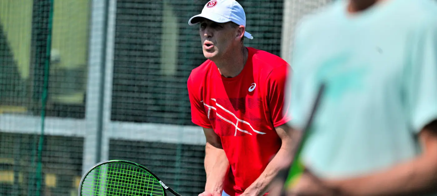 Les nouvelles du tennis des maîtres par ABRYSVO : Les vainqueurs couronnés aux Championnats Steve Stevens de tennis des maîtres