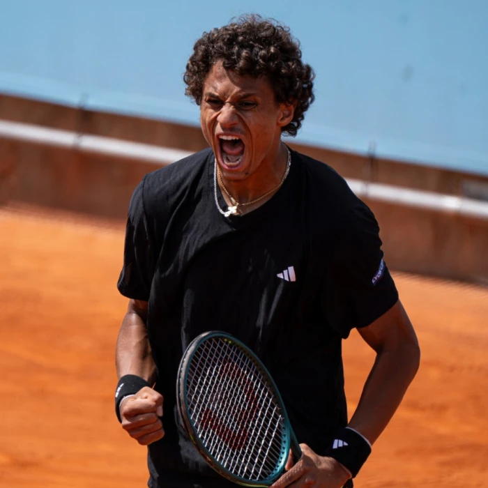 Diallo Upsets Dimitrov to Reach First Masters 1000 Quarter-Final in Madrid