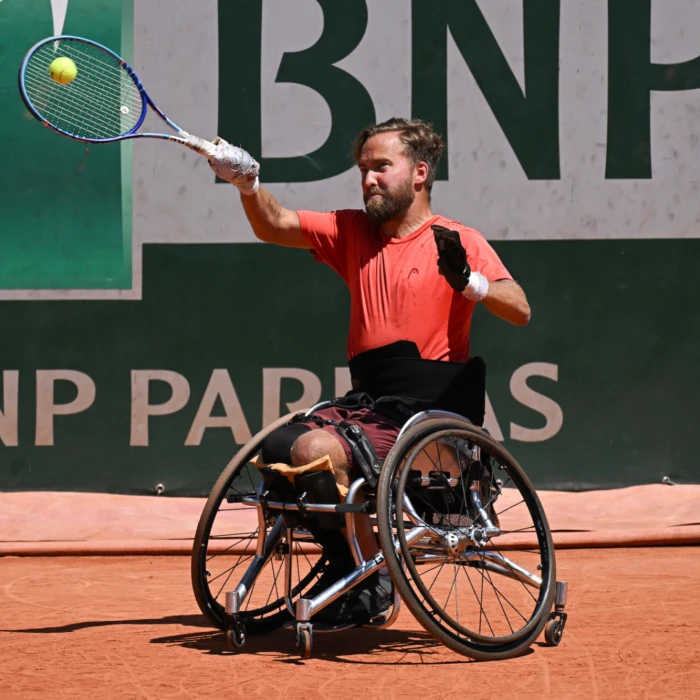 Les nouvelles du tennis en fauteuil roulant : Shaw se prépare pour Roland-Garros