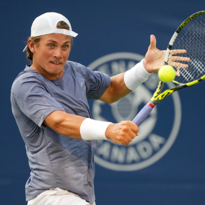 NBO Toronto Monday: Draxl, Martin eliminated in first round