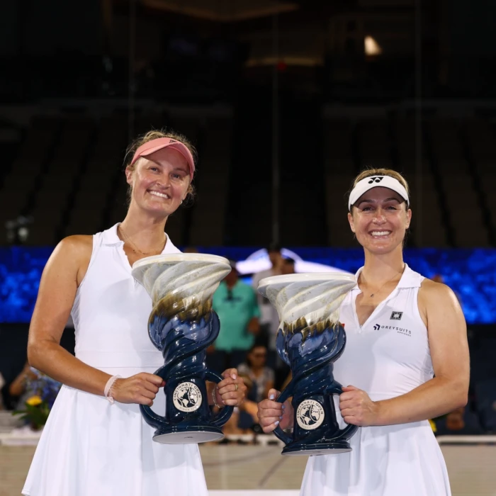 Dabrowski Earns First WTA 1000 Title of the Year in Cincinnati