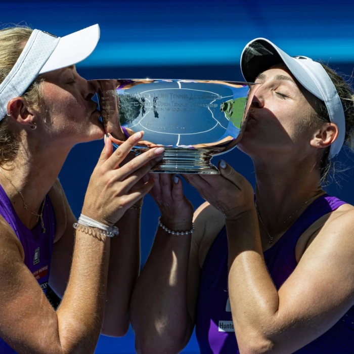 Survol du lundi : Dabrowski et Auger-Aliassime s’illustrent à New York