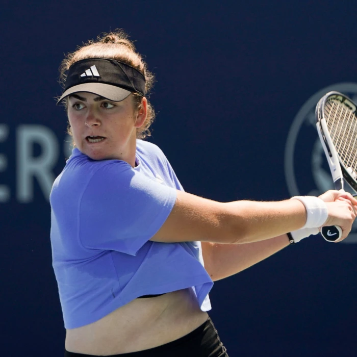 Stakusic Two-Match Day Ends With Quarter-Final Loss in Guadalajara