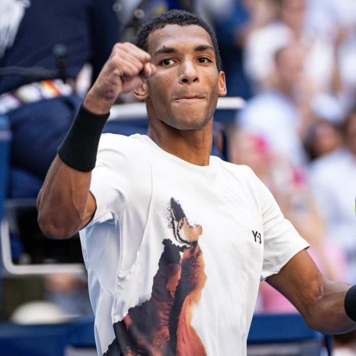 Auger-Aliassime en Finale à Bruxelles ; Shapovalov Tombe Au Carré D’as À Stockholm