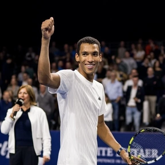 Auger-Aliassime Ties Raonic Record with Title in Brussels