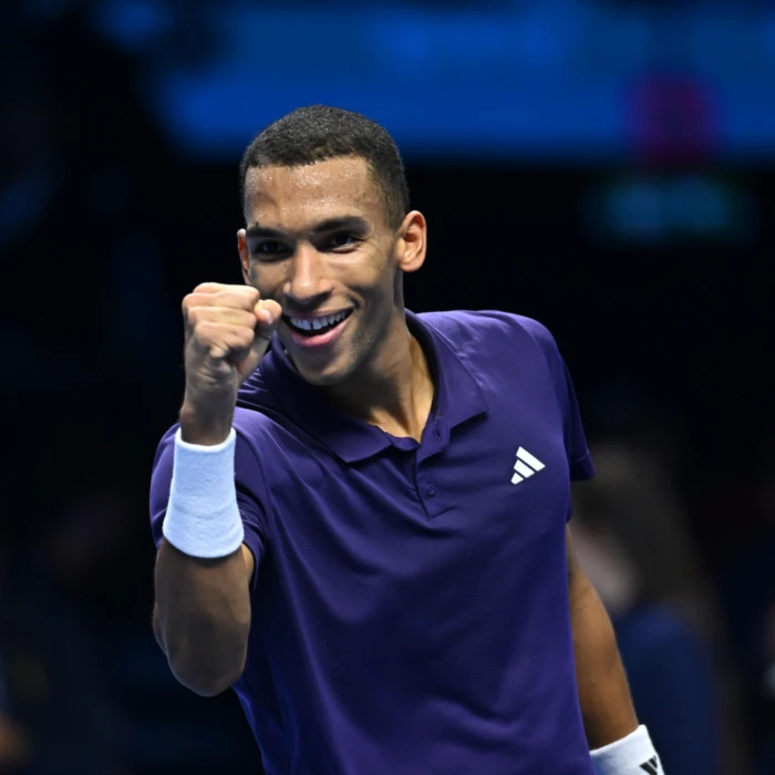 Survol du lundi : Auger-Aliassime fait son entrée dans le Top 5 après les Finales de l’ATP