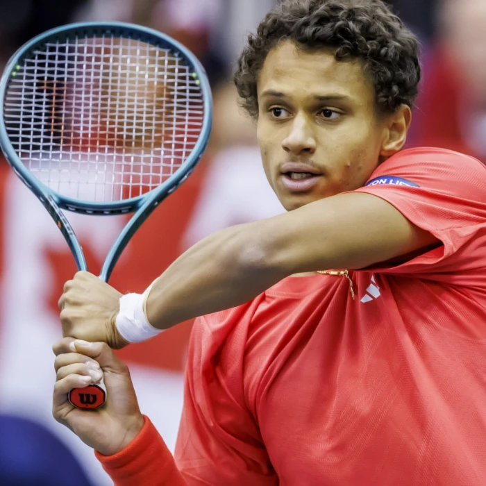 Équipe Canada affrontera le Brésil au premier tour des qualifications de la Coupe Davis en 2026
