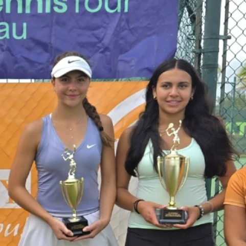 Retour sur l’année des juniors par Har-Tru : Une finale canadienne à Nassau pour conclure la saison 2025