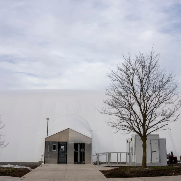 Comment The Farley Group permet de jouer au tennis toute l’année au Canada