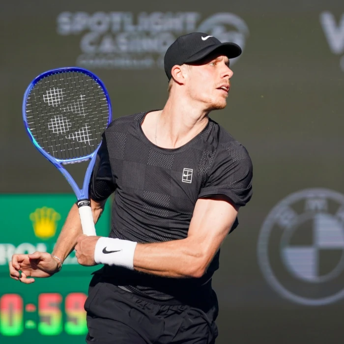 Shapovalov tombe au premier tour de Miami après la pluie de mercredi