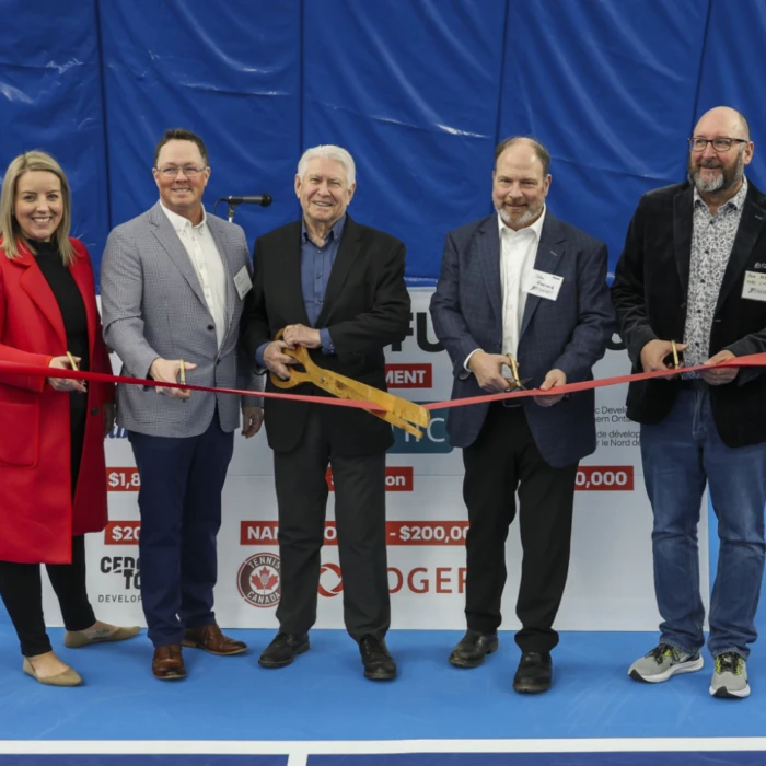 Tennis Canada et Rogers annoncent l'ouverture officielle des installations à Thunder Bay ainsi que le lancement de deux nouveaux projets dans le cadre du Programme de Courts Publics Intérieurs