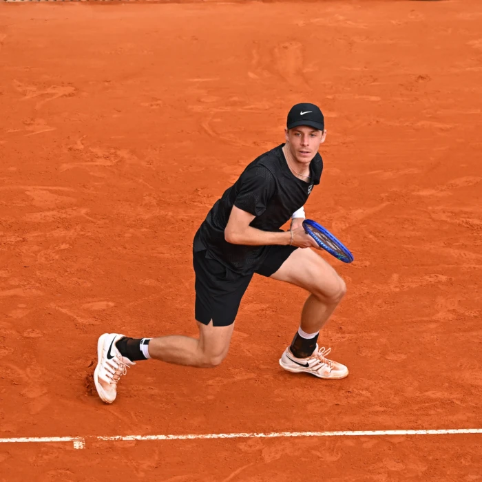 Shapovalov Ousted in Munich Quarters