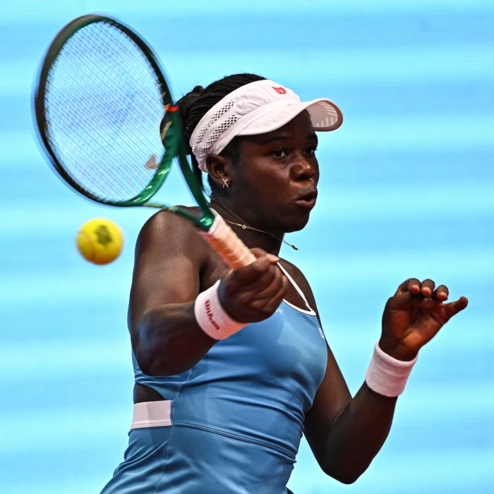 Mboko Gets Better of Fernandez in All-Canadian Strasbourg Quarter-final