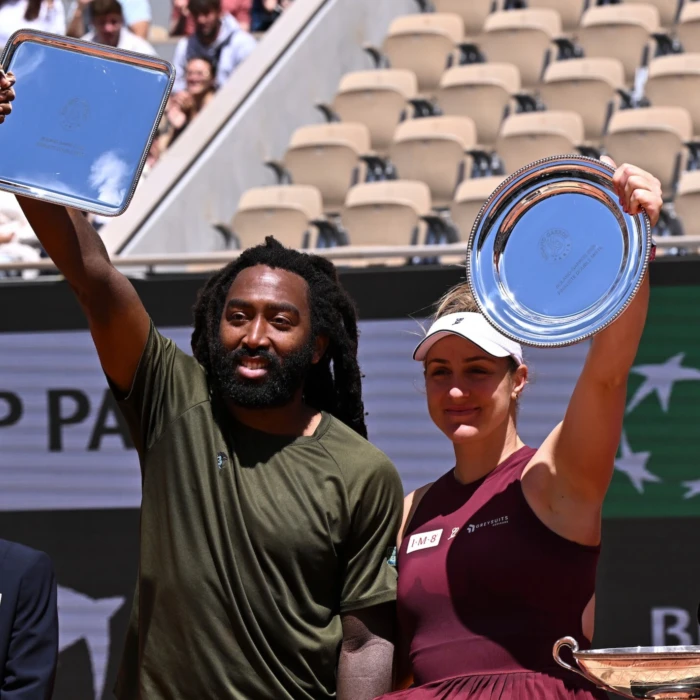 Dabrowski s’incline en finale du double mixte à Roland-Garros