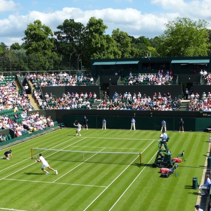 Tebbutt: Raonic takes control