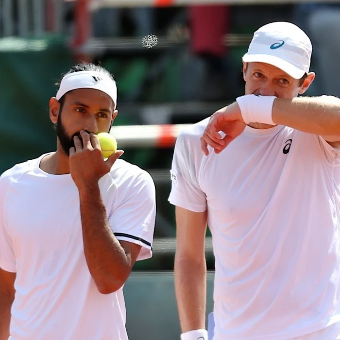 Tebbutt: Doubles dooms Canadians