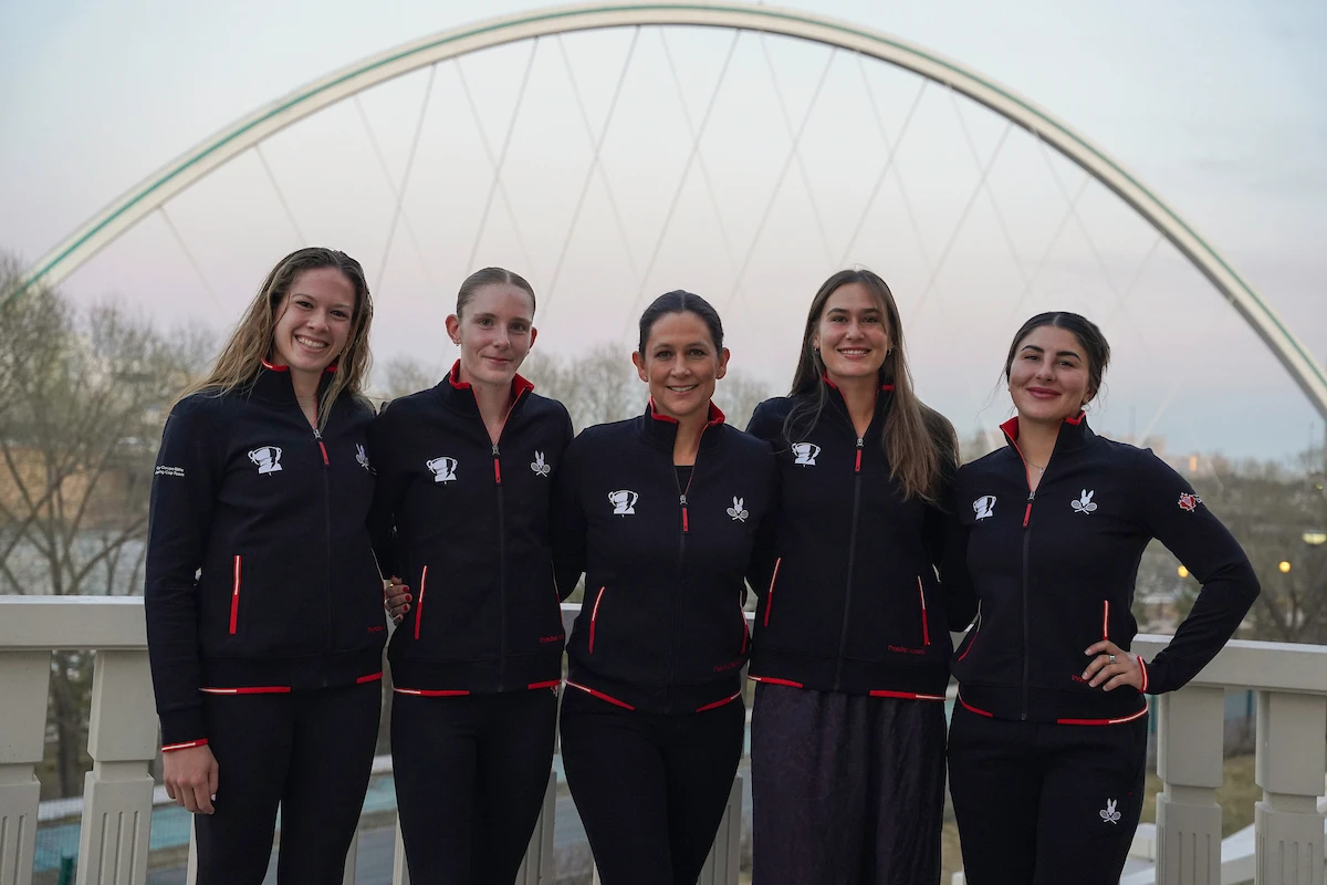 CHAMPAGNE SJ Group Photo3