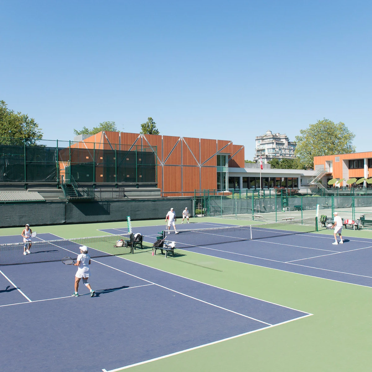 Van Lawn Club International Associate Clubs