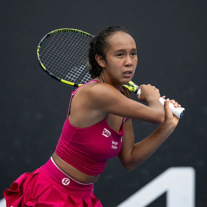 Fernandez dévore Navarro à Doha