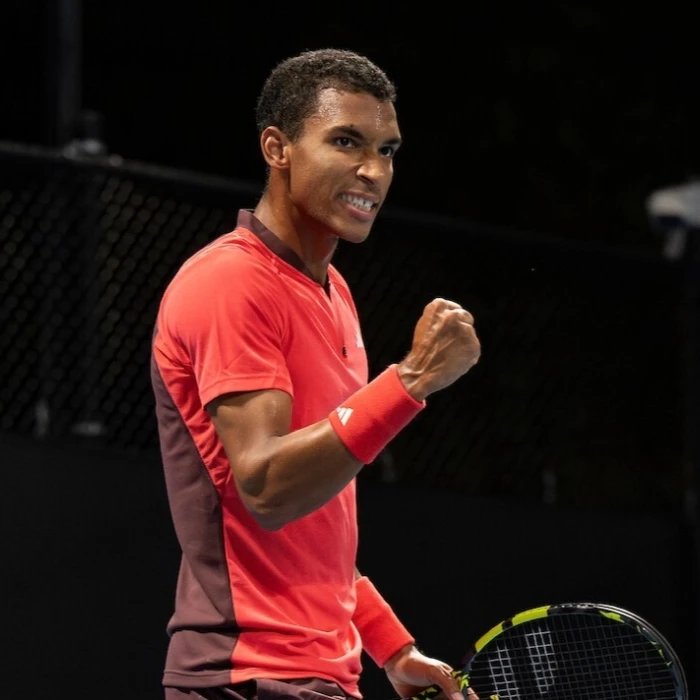 Auger-Aliassime Cruises Past Bu into Montpellier Semis