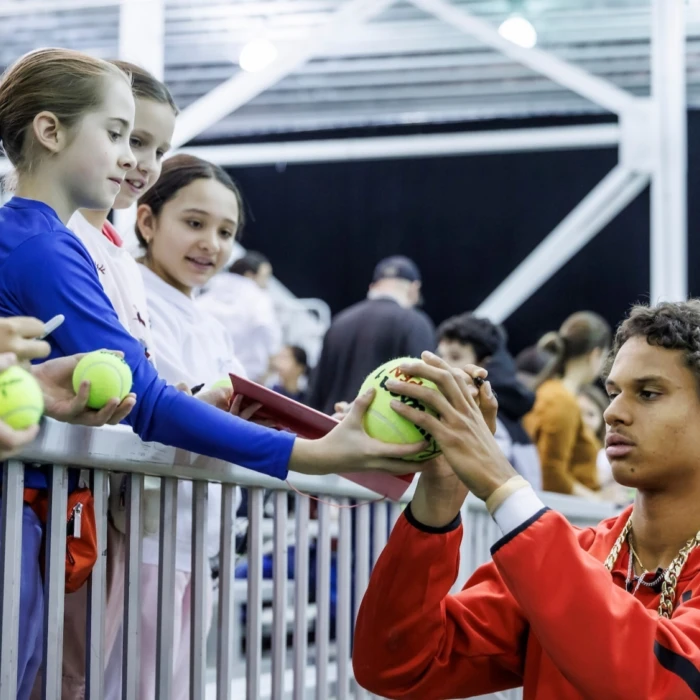 Dancevic parle de l’ambiance à Montréal avant les qualifications de la Coupe Davis  