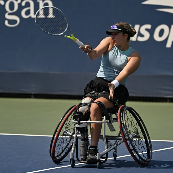 Faites connaissance avec Frédérique Bérubé Perron : une étoile montante du tennis en fauteuil roulant