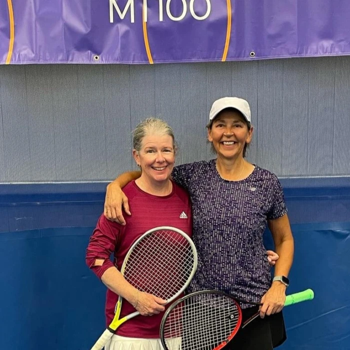 Des nouvelles du tennis des maîtres par Abrysvo : Les Canadiens ont presque tout remporté à Bedford
