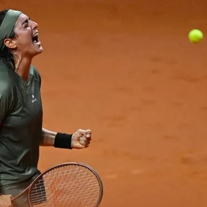 FÉlix dispatches Mannarino, Fernandez falls to Jabeur in Madrid action