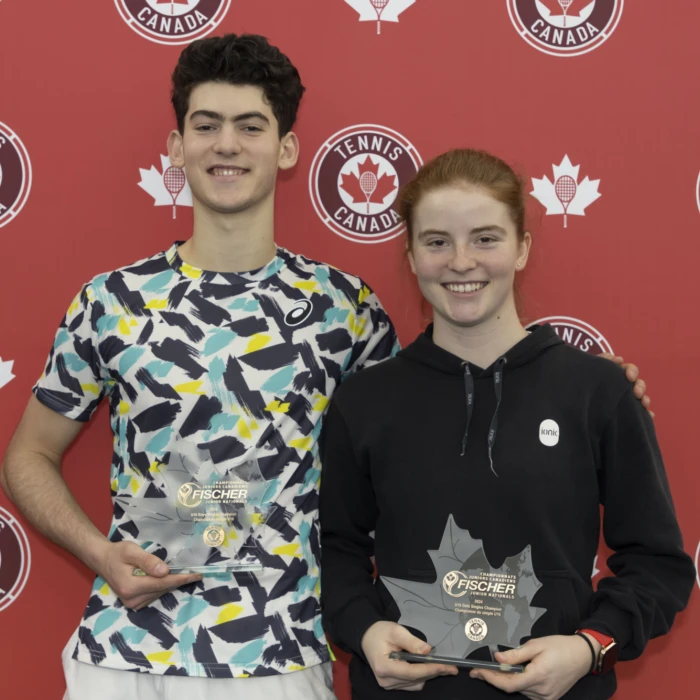 Des vainqueurs couronnés aux Championnats juniors canadiens Fischer en salle chez les U12 et U16