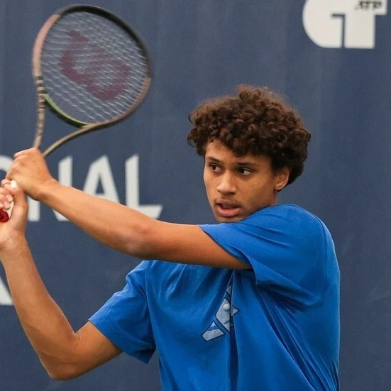 Diallo leads Canadian Title Hopes in Calgary Semifinals