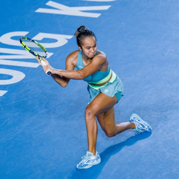 Fernandez Reaches First Semifinal of 2023 in Hong Kong