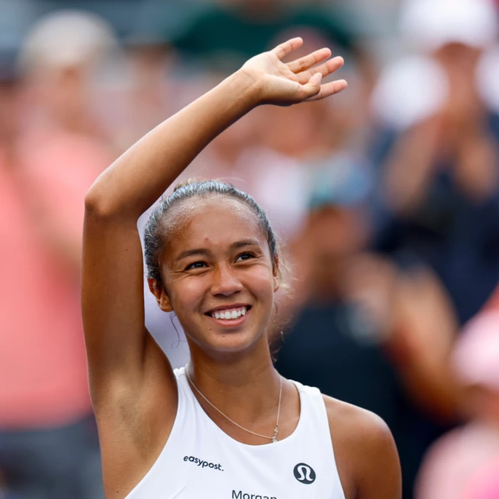 Fernandez Cruises, Andreescu Bounced in Montreal Opener