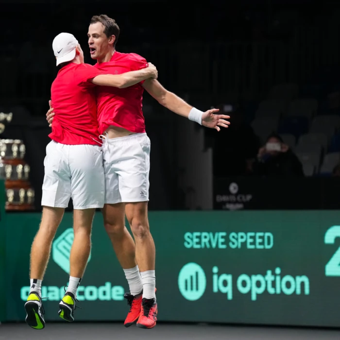 Tebbutt: Vasek, Shapovalov ‘zone’ to doubles win against germany at davis cup finals