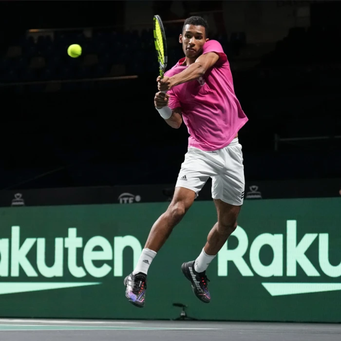 Tebbutt: Canada loads up for Davis Cup