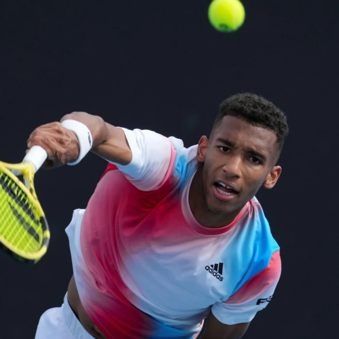 Tebbutt: Félix finishes strong against Finn